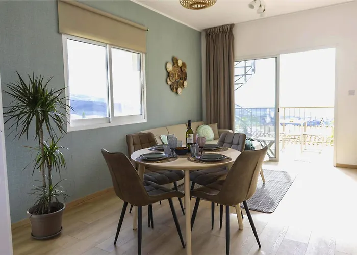 Green Oasis Penthouse