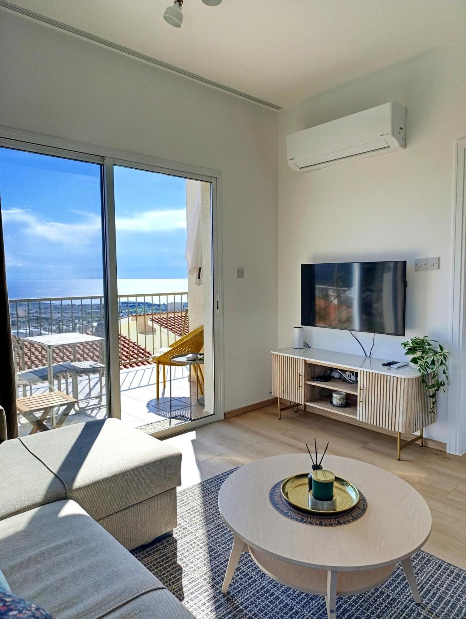 Oasis Penthouse * Πέγεια